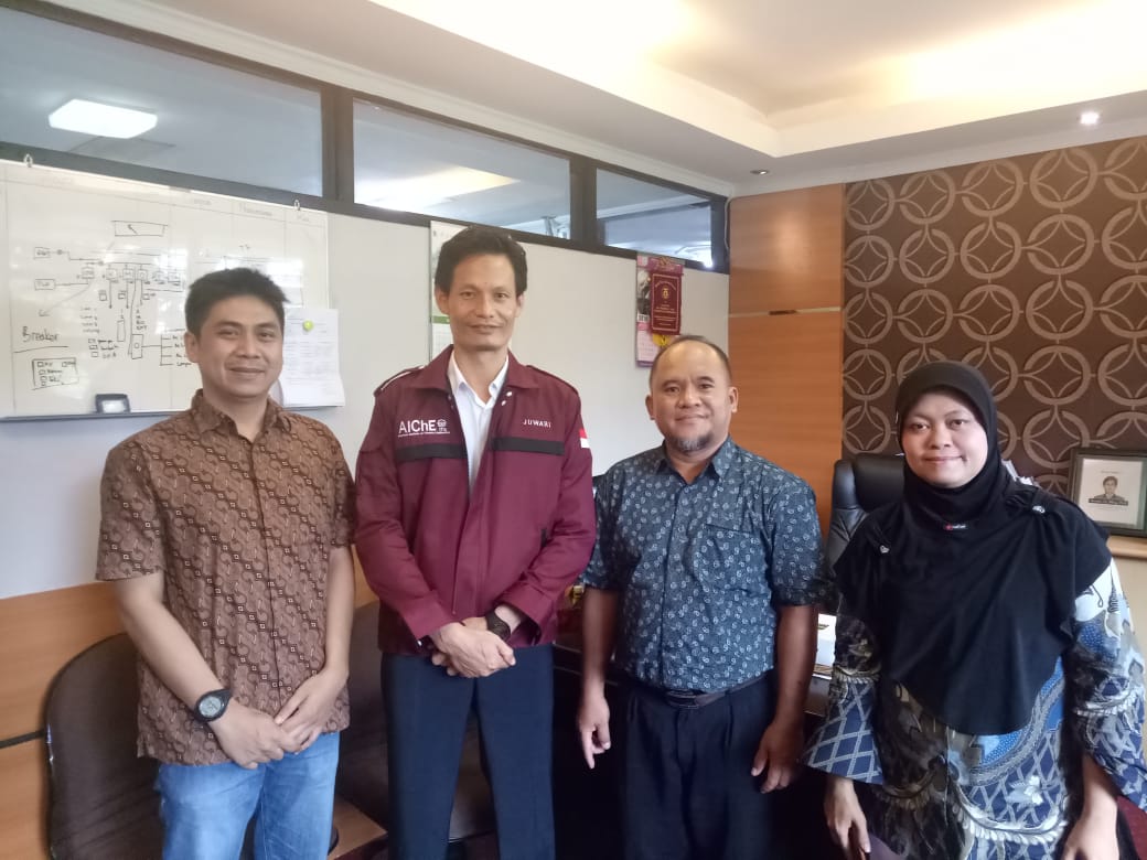 Read more about the article Survei IKM Unmul 2018 di Surabaya